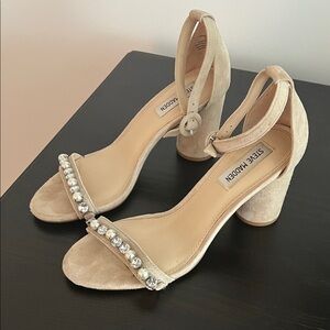 Steve Madden Cream Block Heel Sandals with Embellished Strap Size 8